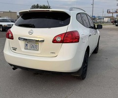 2014 Nissan Rd. select S